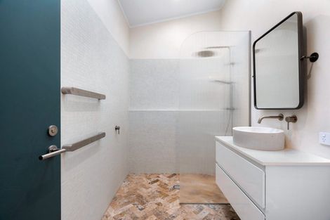 Photo of property in 257 Whirinaki Road, Eskdale, Napier, 4182