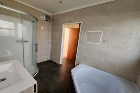 Photo of property in 16 City View Grove, Harbour View, Lower Hutt, 5010