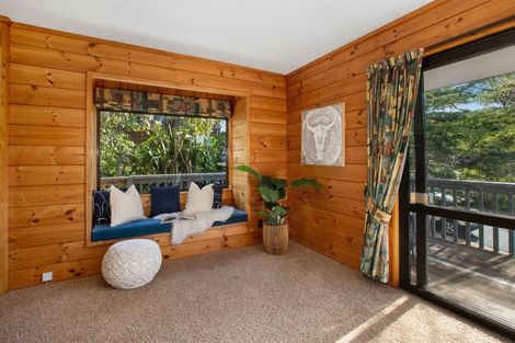 Photo of property in 8 Shackle Lane, Whitby, Porirua, 5024