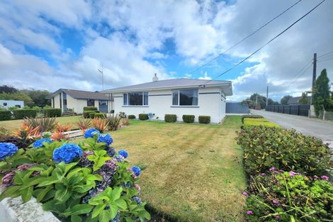 Photo of property in 22 Sandringham Street, Oamaru North, Oamaru, 9400