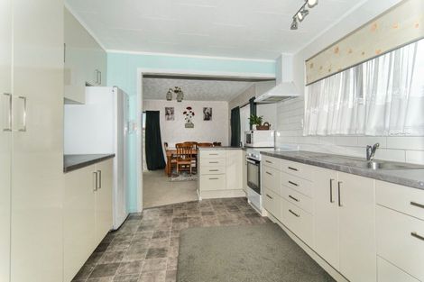 Photo of property in 64 Henley Street, Westport, 7825