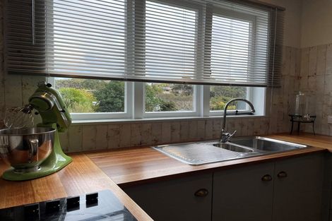 Photo of property in 2 Blacks Road, Greenhithe, Auckland, 0632