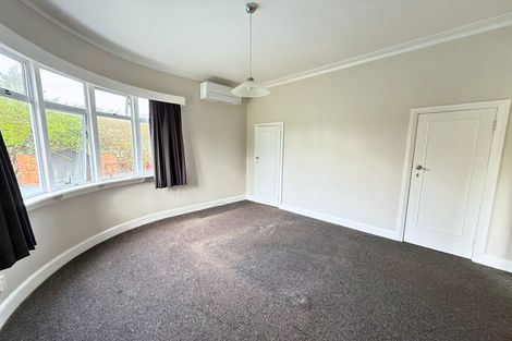 Photo of property in 11 Taranaki Street, Saint Johns Hill, Whanganui, 4501