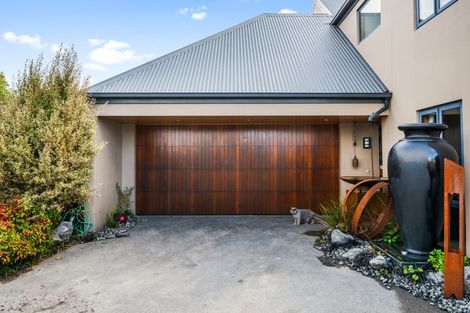 Photo of property in 140 Memorial Avenue, Burnside, Christchurch, 8053