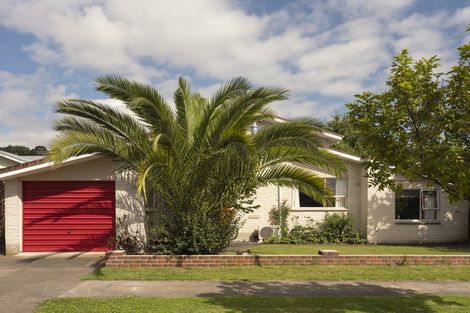 Photo of property in 11 Travis Street, Taradale, Napier, 4112