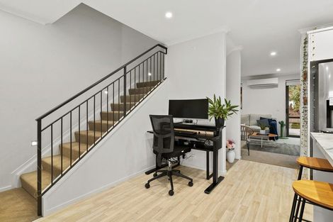 Photo of property in 30 Matairangi Avenue, Totara Heights, Auckland, 2105