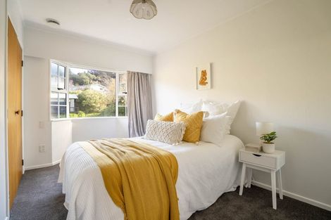 Photo of property in 4 Halswater Drive, Churton Park, Wellington, 6037