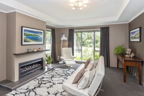 Photo of property in 69 Avoca Valley Road, Heathcote Valley, Christchurch, 8022