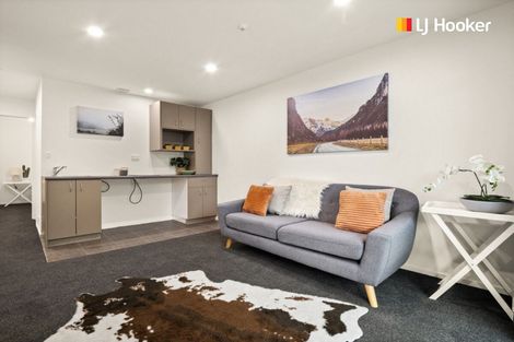 Photo of property in 115 Carroll Street, Dunedin Central, Dunedin, 9016