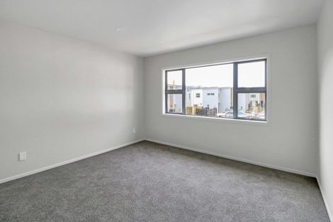 Photo of property in 3 Mcgrath Way, Taita, Lower Hutt, 5011