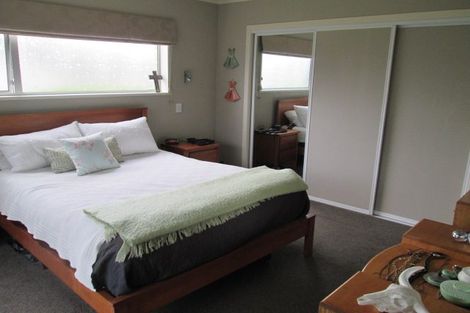 Photo of property in 4 Sunny Bay Road, Matua, Tauranga, 3110