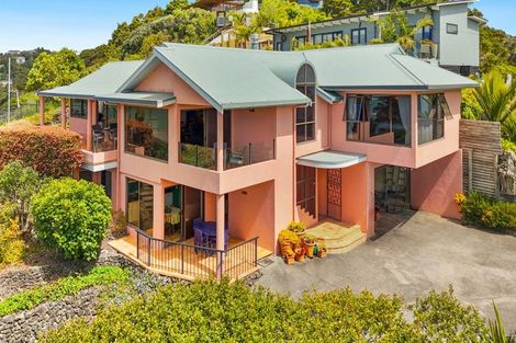 Photo of property in 12 Wallace Lane, Paihia, 0200