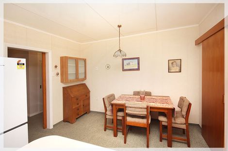 Photo of property in 89a Queenwood Road, Levin, 5510