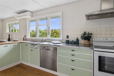 Photo of property in 53 Renwick Place, Nelson South, Nelson, 7010