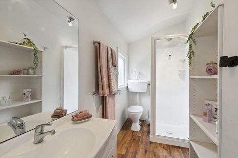 Photo of property in 96 Pirie Street, Mount Victoria, Wellington, 6011