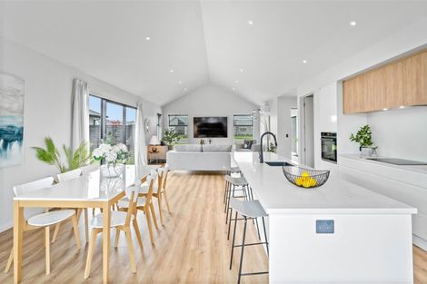 Photo of property in 9 Caracara Place, Rolleston, 7615