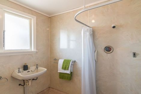 Photo of property in 11 Maire Street, Otaki, 5512