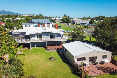 Photo of property in 5 John Street, Raglan, 3225