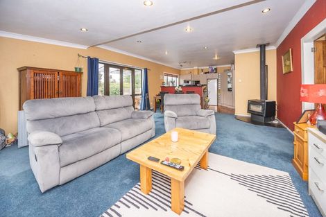 Photo of property in 1980 Kakaramea Road, Ngahinapouri, Hamilton, 3290