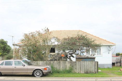 Photo of property in 12b Hannan Road, Whitianga, 3510