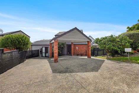 Photo of property in 2/1a Basilton Close, Bucklands Beach, Auckland, 2012