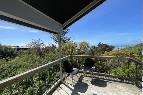Photo of property in 116 Moncks Spur Road, Redcliffs, Christchurch, 8081