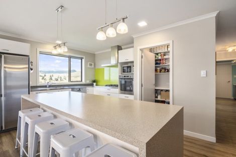 Photo of property in 24 Fellbridge Rise, Wakefield, 7025