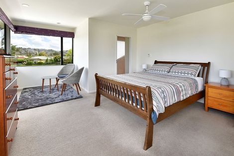 Photo of property in 69 Maygrove Drive, Orewa, 0931