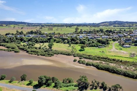 Photo of property in 168a Marsden Point Road, Ruakaka, 0116