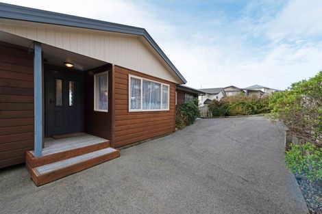 Photo of property in 26 Comber Place, Johnsonville, Wellington, 6037
