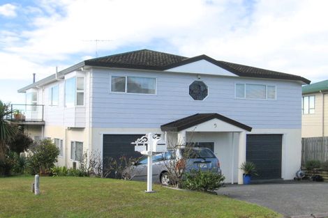Photo of property in 5 Ngatira Place, Snells Beach, 0920