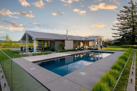 Photo of property in 37 French Pass Road, Cambridge, 3496