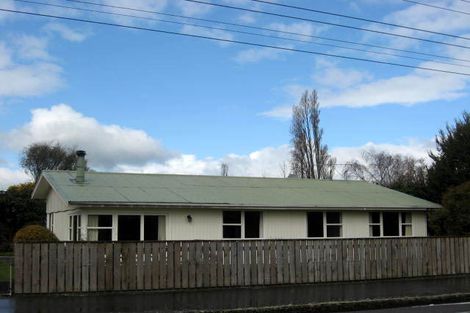 Photo of property in 475 High Street South, Carterton, 5713