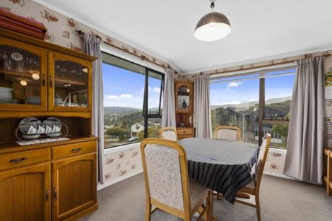 Photo of property in 40 Seymour Grove, Kingsley Heights, Upper Hutt, 5018