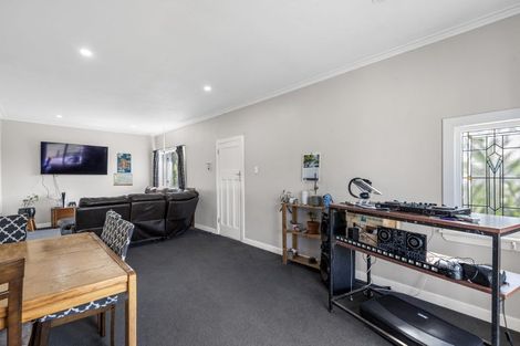 Photo of property in 14 Campbell Street, Waihou, Te Aroha, 3393