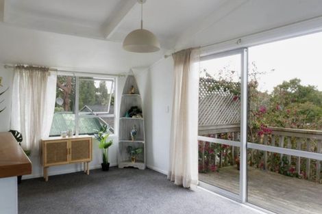 Photo of property in 13 Lismore Place, Papatoetoe, Auckland, 2025