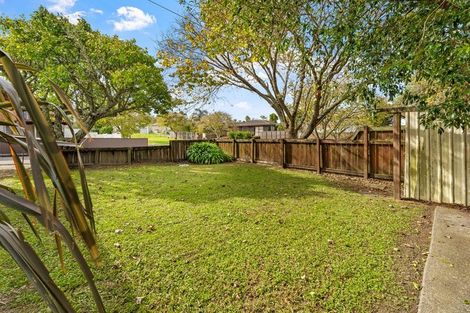 Photo of property in 6 Quo Vadis Place, Red Beach, 0932