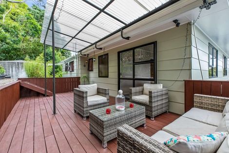 Photo of property in 54 The Circle, Manly, Whangaparaoa, 0930