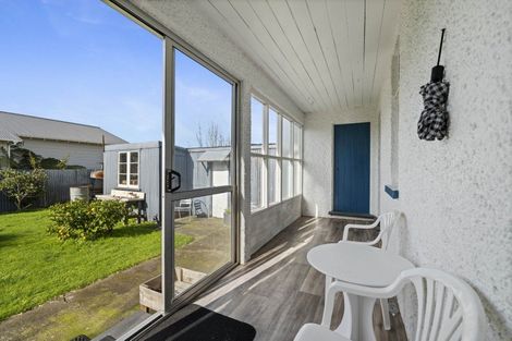 Photo of property in 32 Bedford Street, Eltham, 4322