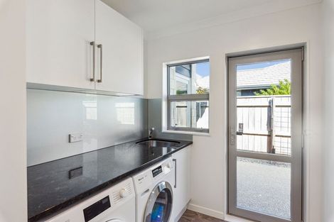 Photo of property in 15 Taranui Way, Paraparaumu Beach, Paraparaumu, 5032