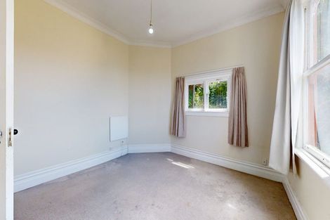 Photo of property in 88 Kelburn Parade, Kelburn, Wellington, 6012