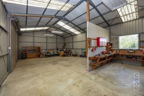 Photo of property in 1224 State Highway 16, Waimauku, 0883