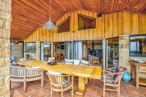 Photo of property in 8 Rewa Rewa Valley, Tairua, 3508