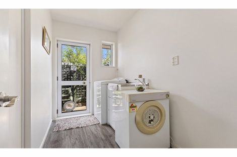 Photo of property in 3/69 Tyrone Street, Belfast, Christchurch, 8051