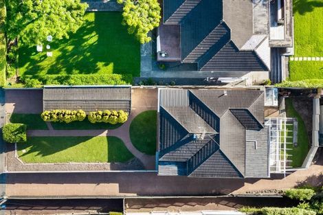 Photo of property in 10 Harbour View Road, Point Chevalier, Auckland, 1022