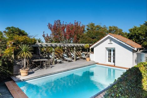 Photo of property in 7 Cobden Lane, Bluff Hill, Napier, 4110