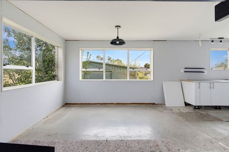 Photo of property in 179 Coxhead Road, Wattle Downs, Auckland, 2103