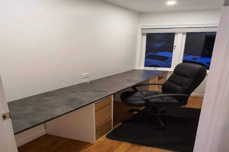 Photo of property in 12 Alston Avenue, Kelston, Auckland, 0602