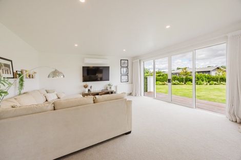 Photo of property in 112 Mount Herbert Road, Waipukurau, 4200