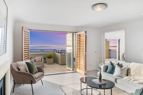 Photo of property in 55 Cliff Road, Saint Heliers, Auckland, 1071